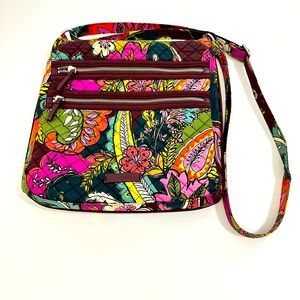 Vera Bradley multi-color cotton bucket crossbody bag